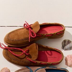Free People Seas the day mules nwot